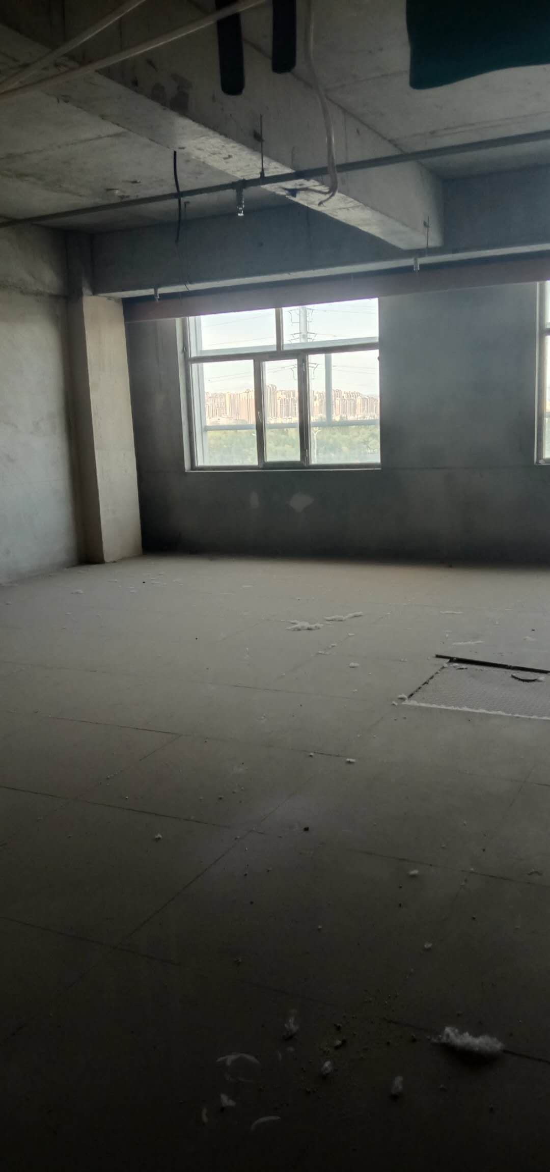 内蒙古呼和浩特市赛罕区滨河南路内蒙古保全庄农产品批发市场2号商务楼5层508号房产